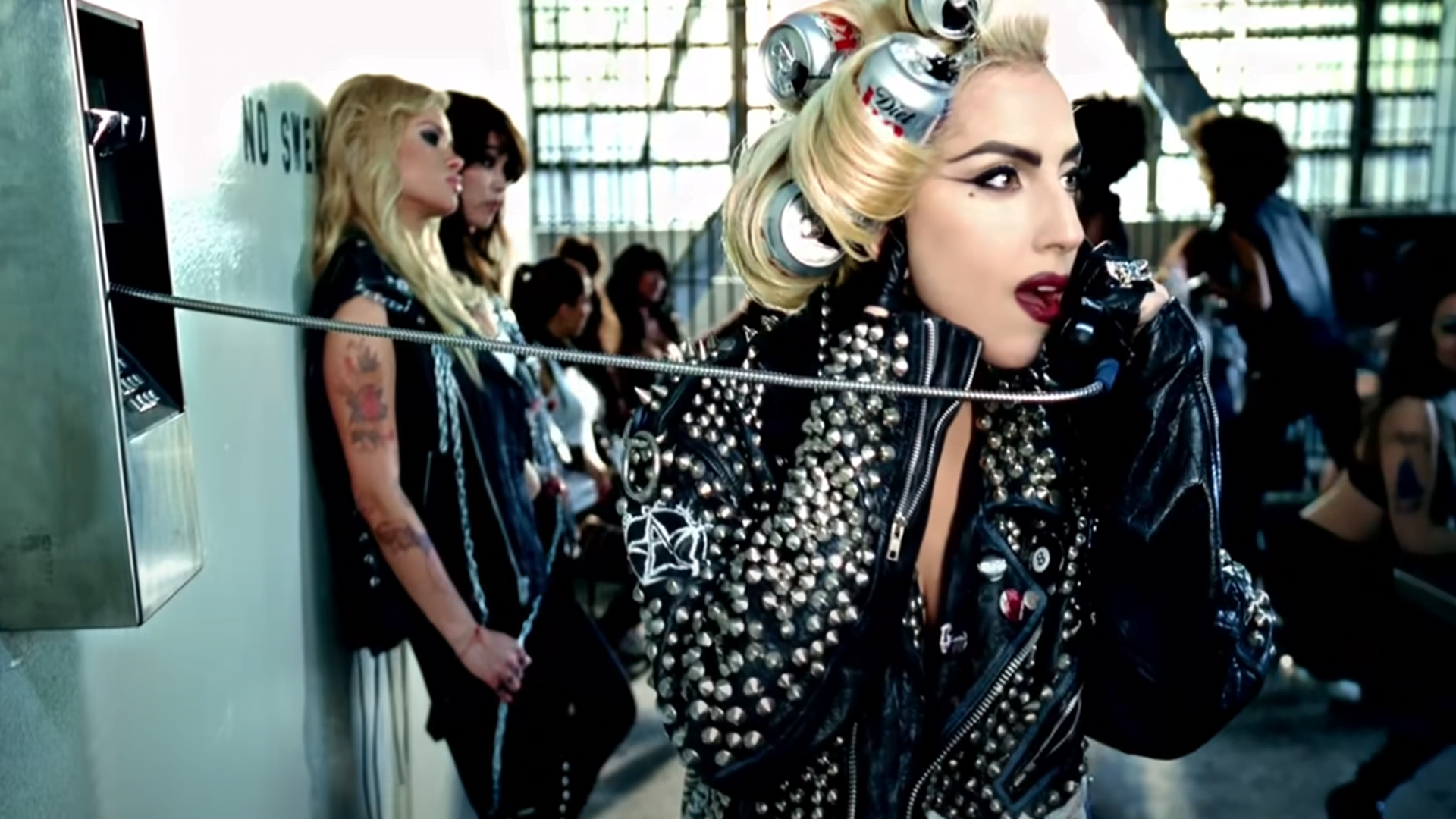 Lady GaGa - Telephone music video